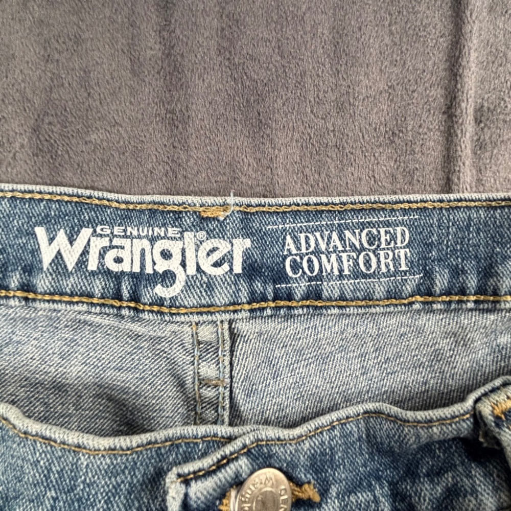 Wrangler Jeans Mens 38x32 Blue Advanced Comfort Straight Leg MGW26MW - Picture 4 of 9